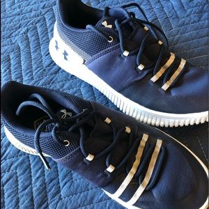 Under Armour Shoes Size 9 Navy Blue